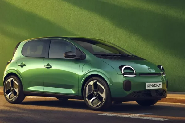 Renault Twingo E-Tech Electric sotto i 20.000€: da oggi ordinabile l'elettrica più economica della Losanga