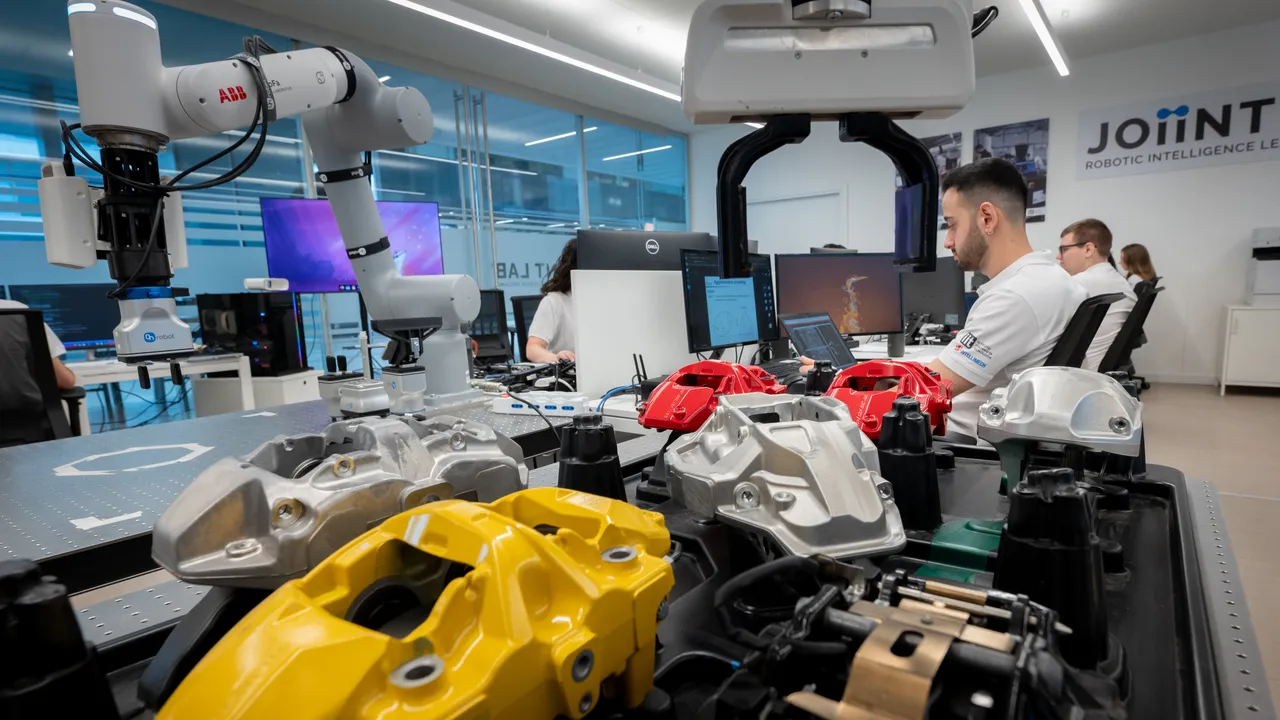 Questo non è l’ennesimo laboratorio, ma il luogo dove si “costruisce” la fabbrica del futuro