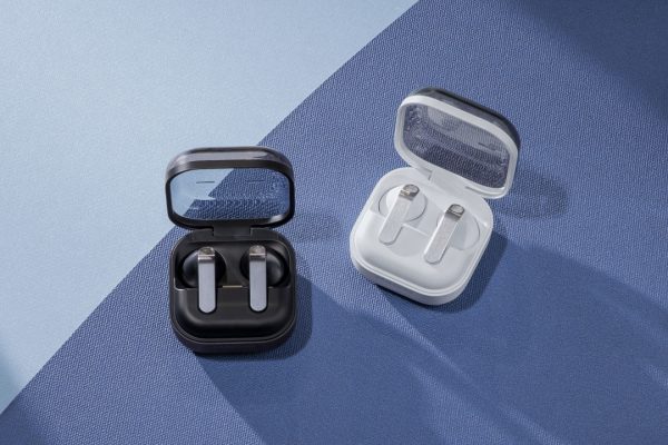 Samsung presenta le nuove Galaxy Buds4 e Buds4 Pro. Prezzi e dettagli