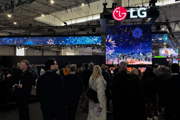 “Solutions Beyond Displays”: la strategia LG a ISE 2026 punta su software, servizi e scenari d'uso
