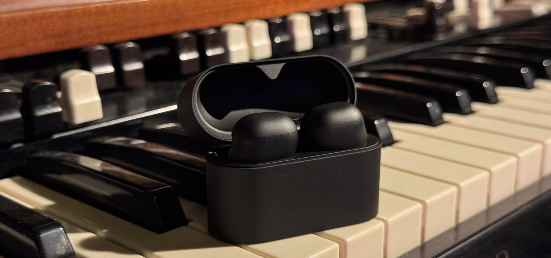 Sony WF-1000X M6: le cuffie in-ear di riferimento migliorano ancora