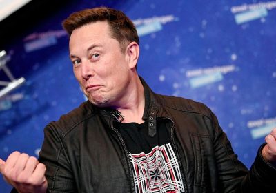SpaceX: Elon Musk torna a parlare dei progetti per la Luna e della priorità rispetto a Marte
