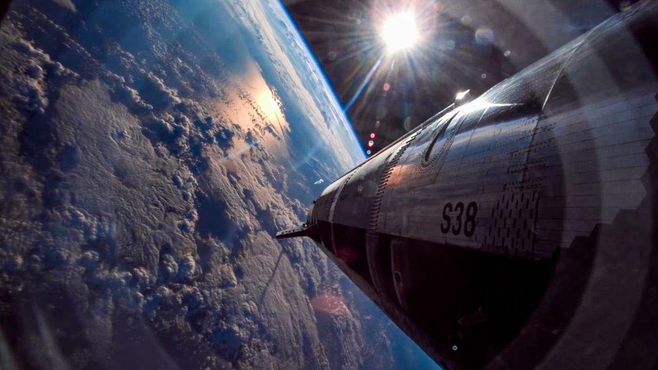 SpaceX acquisisce xAI: integrazione tra spazio e intelligenza artificiale