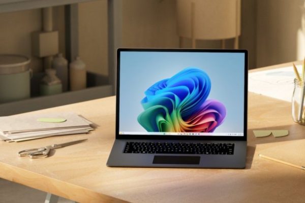 Windows 11 domina, ma sempre più utenti guardano a macOS e Linux