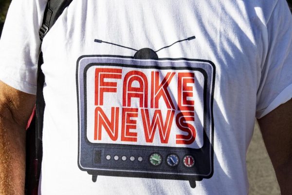 Debutta il centro Ue contro le fake news, ‘minacciano la democrazia’ – Notizie
