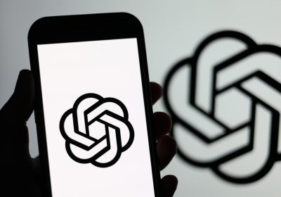 Quasi 15 milioni di italiani usano le app di IA, 1 su 4 va su ChatGpt – Future Tech