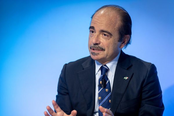 Butti, a tutela dei ragazzi serve una norma sulla verifica online dell’età – Web & Social