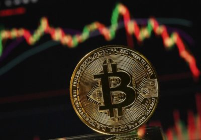 Bitcoin affonda dopo nomina di Warsh, da ‘oro digitale’ a nuovo rischio – Notizie
