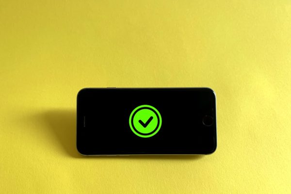 Come difendersi dalle app che spiano WhatsApp