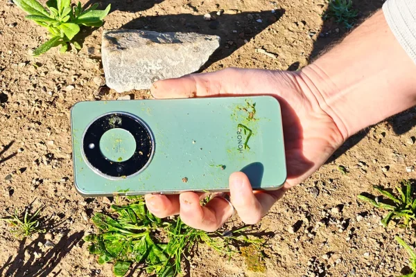 Recensione Honor Magic8 Lite, lo smartphone che punta tutto su resistenza e autonomia record