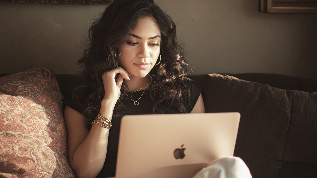 MacBook Pro scontato di 300€! Offerta a prezzo speciale