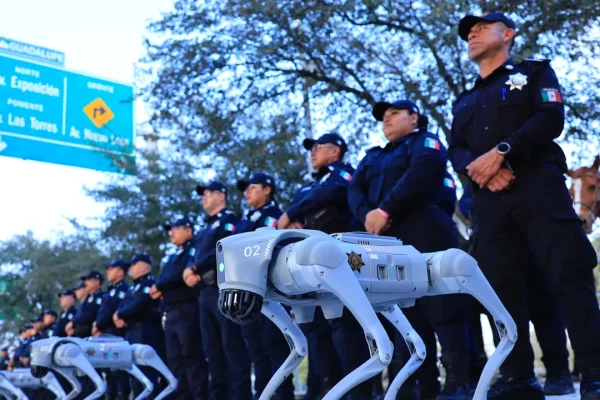 Mondiali di calcio 2026, questi cani robot pattuglieranno uno stadio in Messico