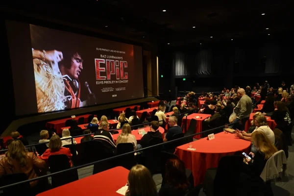 Venite a farvi un giro a casa di Elvis Presley? Siamo stati a Graceland per l’anteprima di EPiC