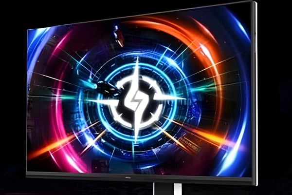 1.040 Hz e tecnologia Mini LED: TCL sfida i colossi dei monitor con il 27P2A Ultra