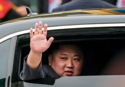 Come (non) funzionano le “elezioni” in Corea del Nord tra parate, abiti eleganti e voto obbligatorio