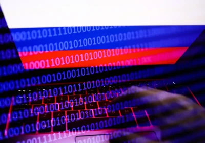 Signal e WhatsApp, gruppi filorussi stanno attaccando account di funzionari pubblici, militari e giornalisti