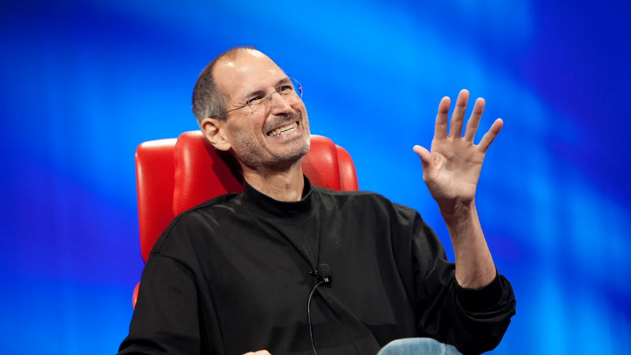 Apple, 50 anni raccontati attraverso 50 momenti chiave