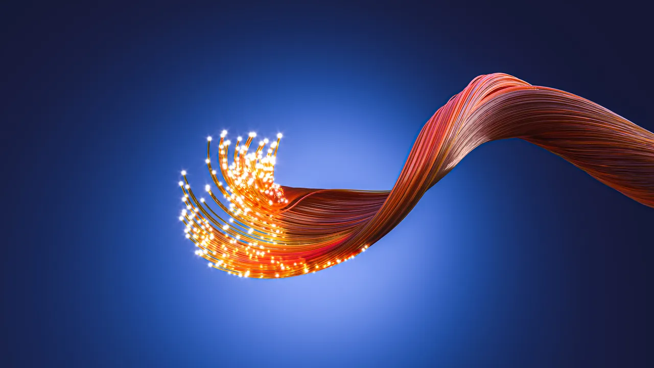 Con la fine del Pnrr, le telecomunicazioni rischiano fino a 12mila esuberi (ma c’è una buona notizia)