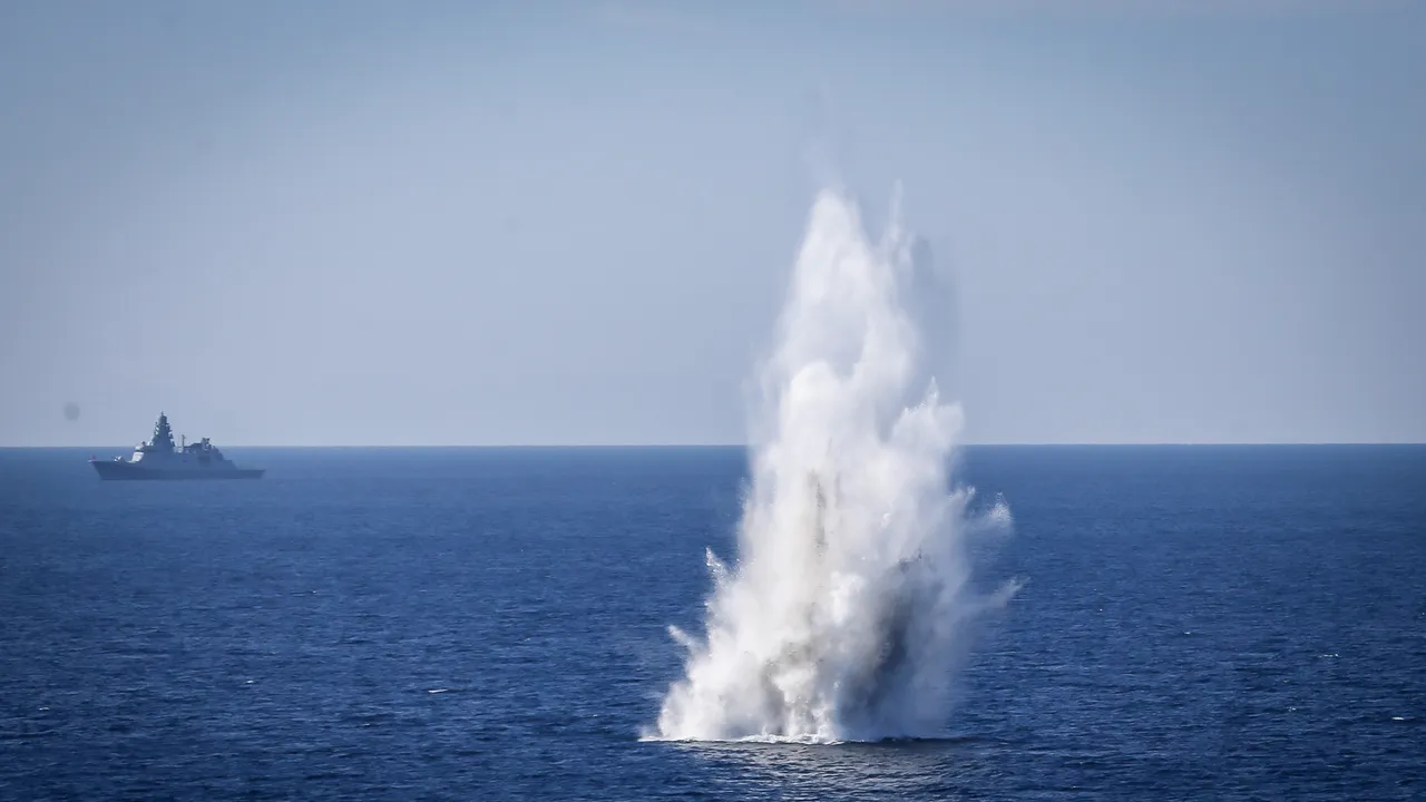 Mine nello stretto di Hormuz, l’arma a basso costo usata da 200 anni che può cambiare (di nuovo) lo scenario di guerra