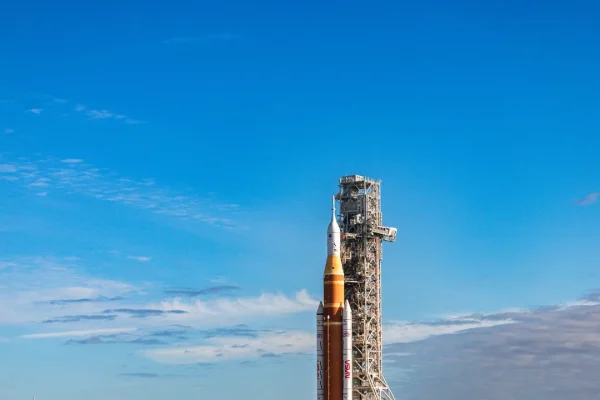 Da un frutteto del New England alla Luna, i 100 anni del razzo che ci ha portato verso le stelle