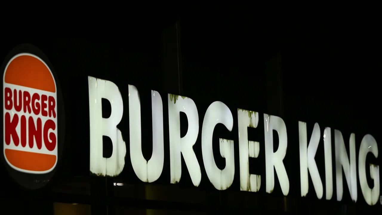 Quali conseguenze può avere il ricorso contro Burger King presentato dalla Cgil dopo le inchieste su Glovo e Deliveroo