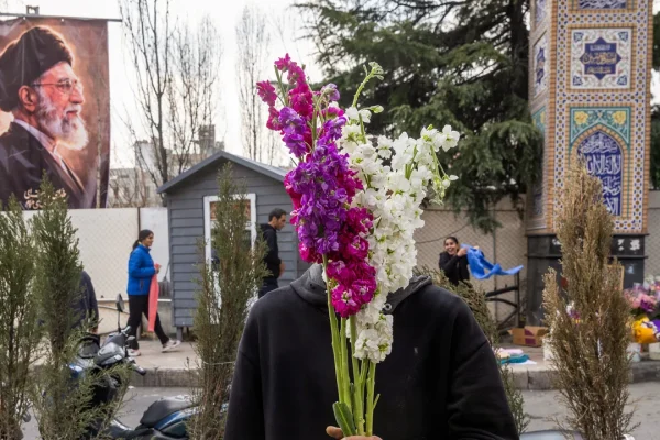 L’Iran “festeggia” il Nowruz tra blocchi di internet e analisi geopolitiche che ci fanno dimenticare il volto (dis)umano della guerra