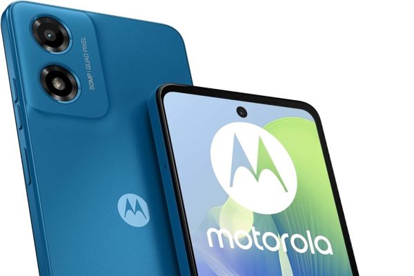 Moto G04s (4/128GB, 6.56″ HD+ 90Hz Display, 50MP Photographic Compartment, 5000mAh Battery, 15W Wireless Charging, IP52, Android 14, Charger and Cover Included), Satin Blue