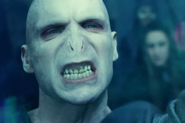 Ecco il nostro toto Voldemort, chi interpreterà il terrificante antagonista nella nuova serie di Harry Potter?