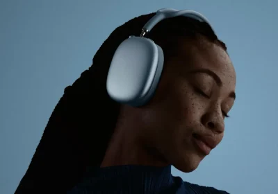 AirPods Max 2 ufficiali, dal chip H2 alla cancellazione del rumore migliorata ecco cosa cambia dal primo modello