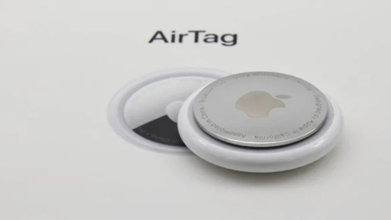 Apple AirTag in offerta a 27,49€: seconda generazione ancora più precisa e con audio più potente