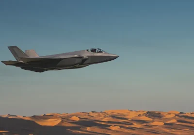 Iran, come funziona lo scudo antimissile “a strati” degli Emirati Arabi che ha sventato gli attacchi di Teheran