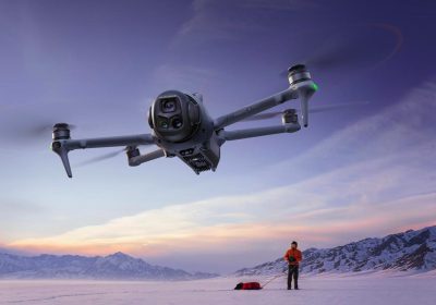 DJI Mavic 4 Pro in super offerta su Amazon: versioni Creator e Fly More con tripla fotocamera e fino a 51 minuti di volo