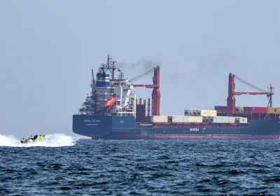 Oltre ai missili e ai droni dell’Iran, le navi nel Golfo devono fare i conti anche con gli attacchi ai gps