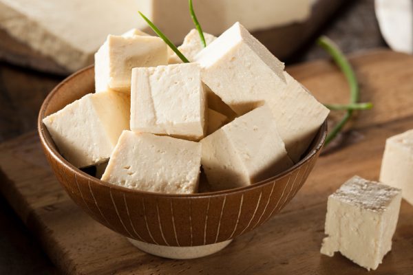 Gli stessi sali che solidificano il tofu potrebbero diventare la base delle batterie del futuro