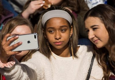 Influencer sotto controllo Agcom: arrivano FAQ ufficiali su pubblicità, minori e sanzioni ma c'è un dettaglio che cambia tutto