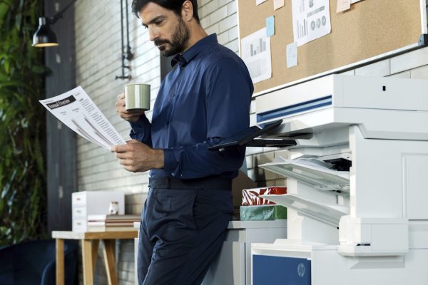 Le nuove LaserJet di HP portano la crittografia quantum-resistant su tutte le stampanti, dalle Pro alle Enterprise