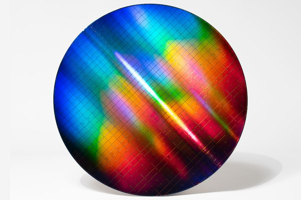 Litografia BEUV (Beyond-EUV): la startup Lace punta sul fascio di atomi di elio per superare i limiti di ASML