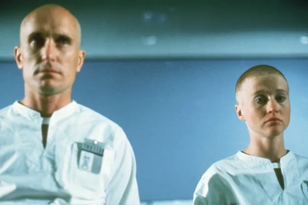 Con L’uomo che fuggì dal futuro George Lucas 55 anni fa ci regalò un gioiello che è tutto da riscoprire