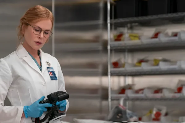 Scarpetta, la serie procedurale con Nicole Kidman dal promettente pedigree, ha troppe pretese