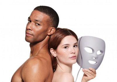 Shark annuncia il lancio di CryoGlow: la nuova maschera LED per la skincar arriva in Italia