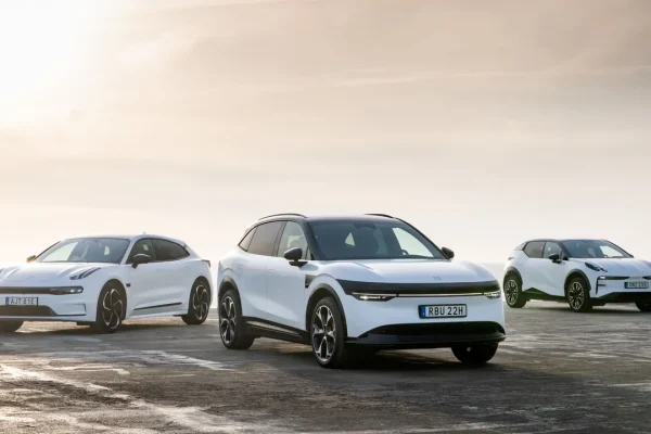 Zeekr sbarca in italia con un’idea nuova di premium elettrico