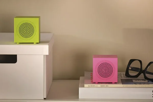 Ikea Kallsup è il nuovo speaker bluetooth che costa 5 euro e puoi moltiplicare fino a 100 volte