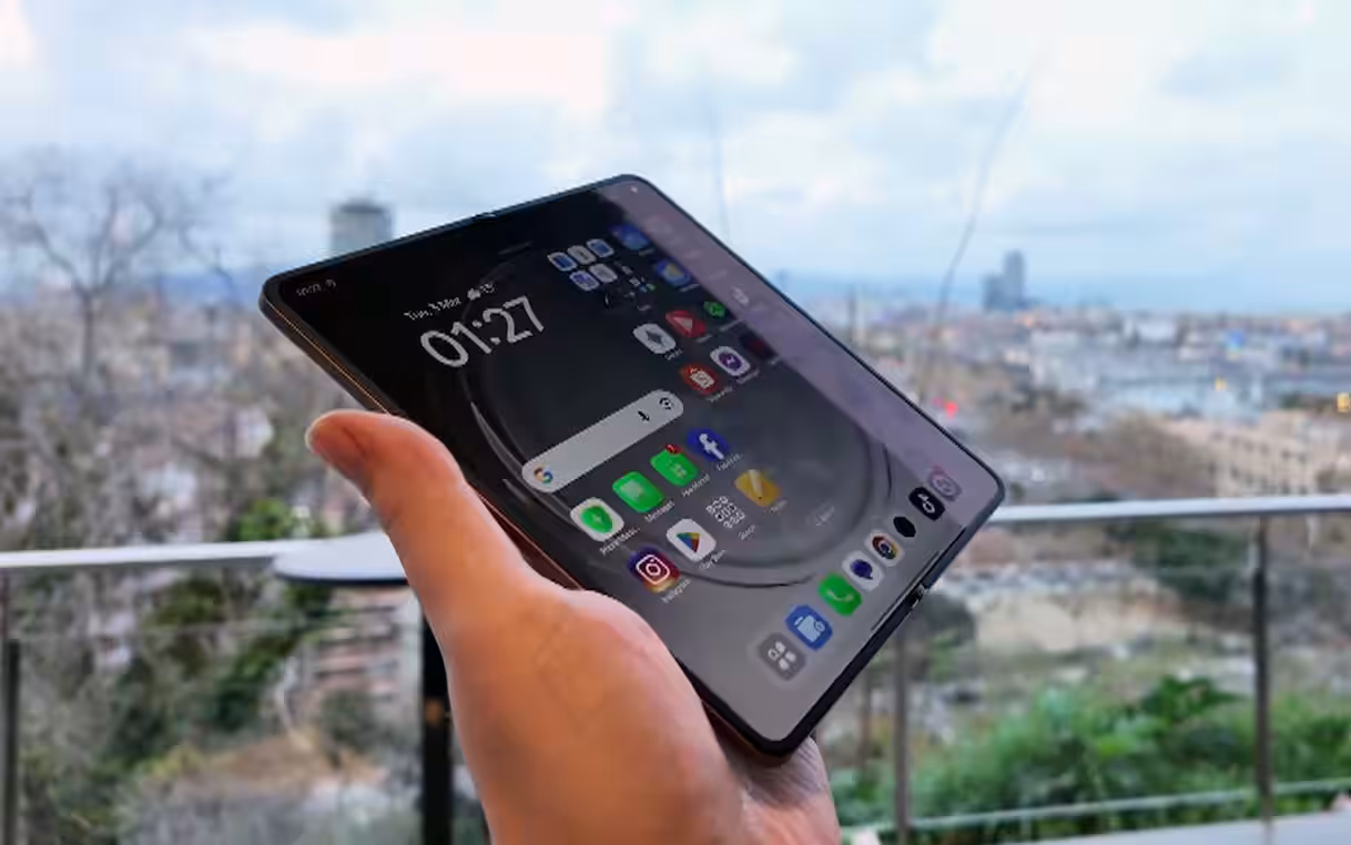 OPPO Find N6, presentato il nuovo smartphone pieghevole “dei sogni”