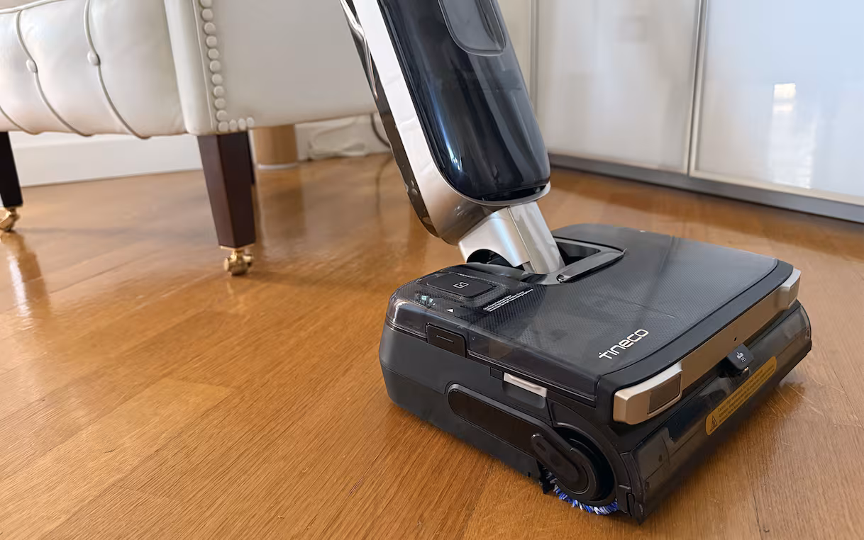 TINECO Floor One S9 Master: recensione, impressioni, prezzo in Italia