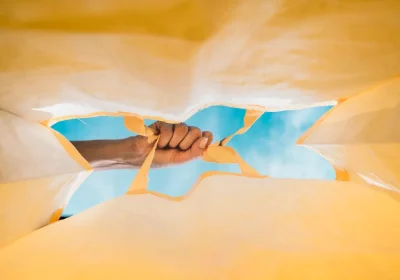 Siamo un’Italia di plastica, che però è sempre più costosa. Che sia arrivato il tempo di quella bio-based?