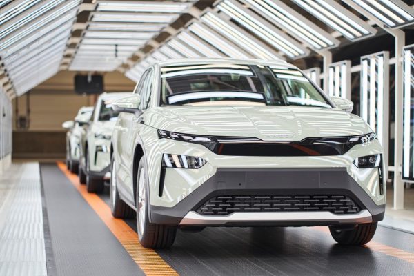 Mercato Auto in Europa: Crescita del 12,5% a Marzo e del 4% nel Primo Trimestre