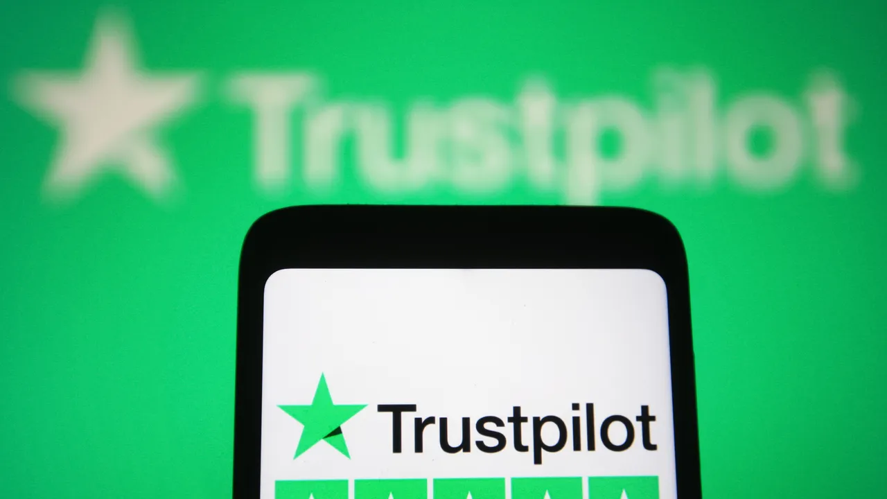 Come cambiano le regole per le recensioni online e cosa è ancora poco chiaro della nuova legge