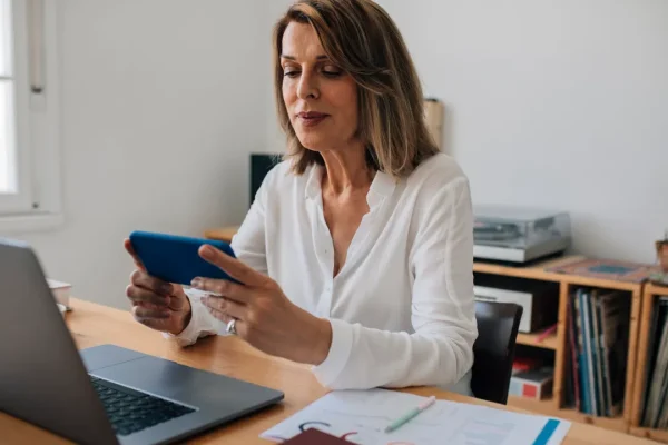 Strategie Efficaci per Ridurre le Distrazioni Digitali e Migliorare la Tua Vita e il Tuo Lavoro