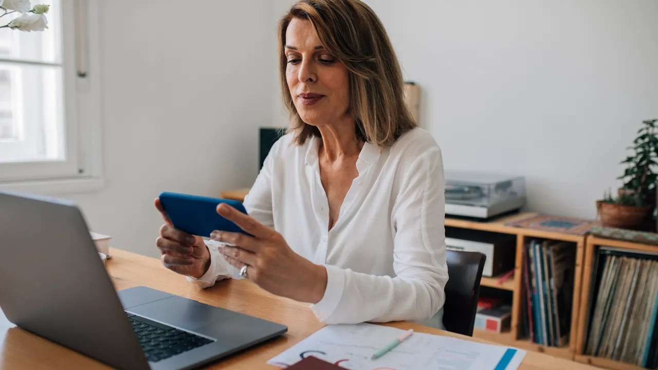 Strategie Efficaci per Ridurre le Distrazioni Digitali e Migliorare la Tua Vita e il Tuo Lavoro