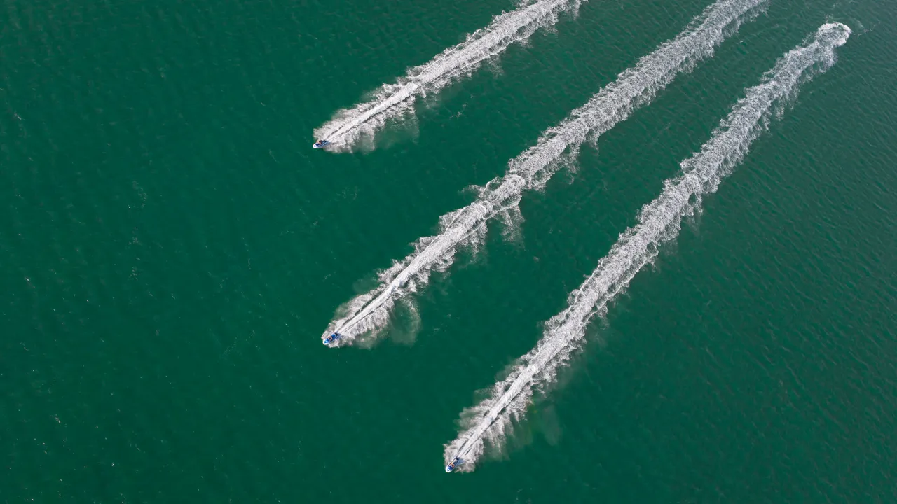 Dopo i droni nei cieli, è arrivato il momento dei veicoli marittimi autonomi? In Italia c’è chi è pronto a scommetterci